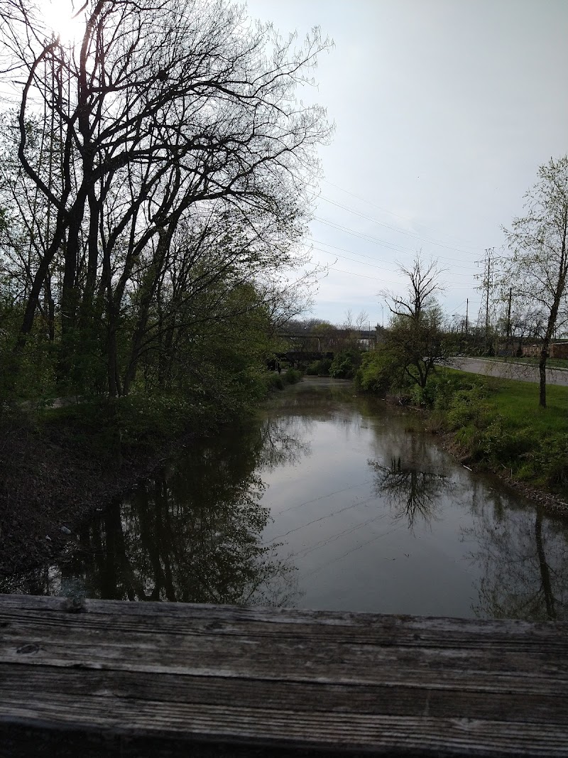 Ohio & Erie Canal Reservation Cleveland atmosphere