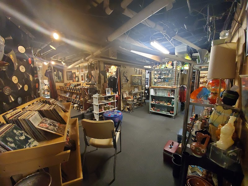 Flower Child Cleveland interior