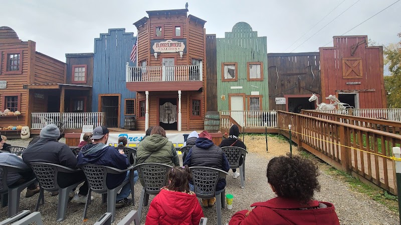 Spooky Ranch at Rockin R Ranch Cleveland atmosphere