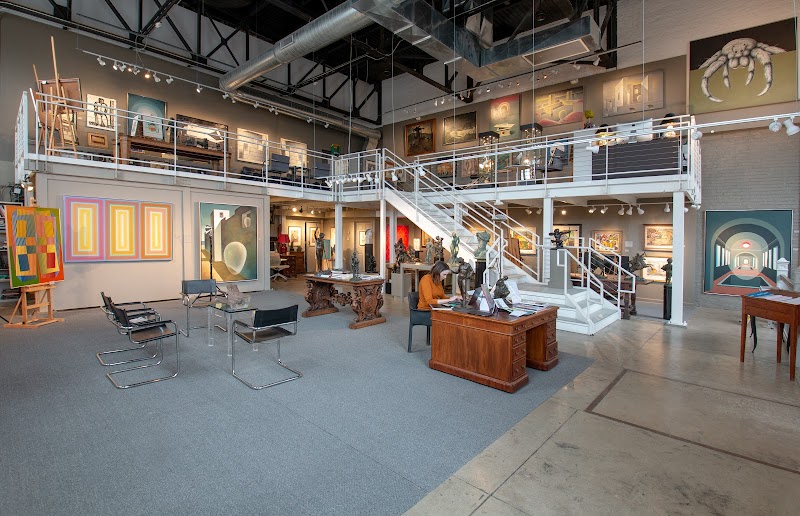 WOLFS Gallery Cleveland atmosphere