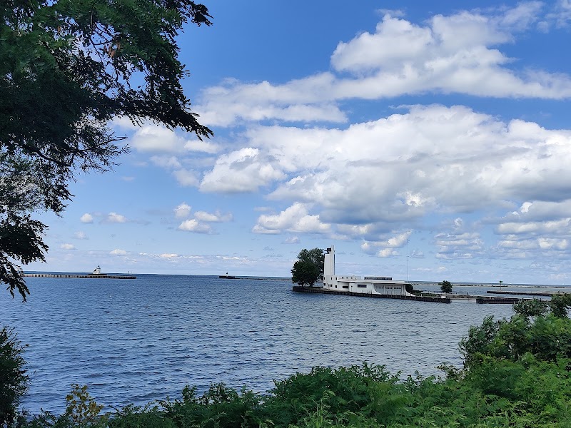 Whiskey Island Connector Trail Cleveland atmosphere