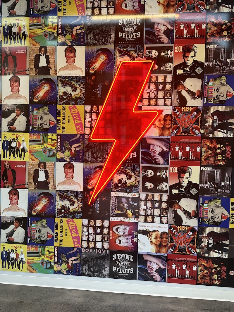 CORUS⚡️45 OHIO CITY Cleveland atmosphere