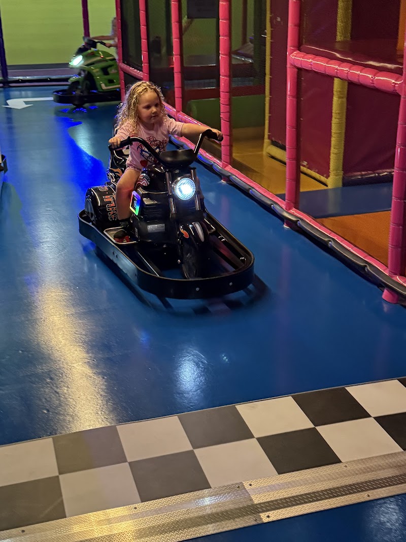Kids Empire Strongsville Southpark Mall Cleveland atmosphere
