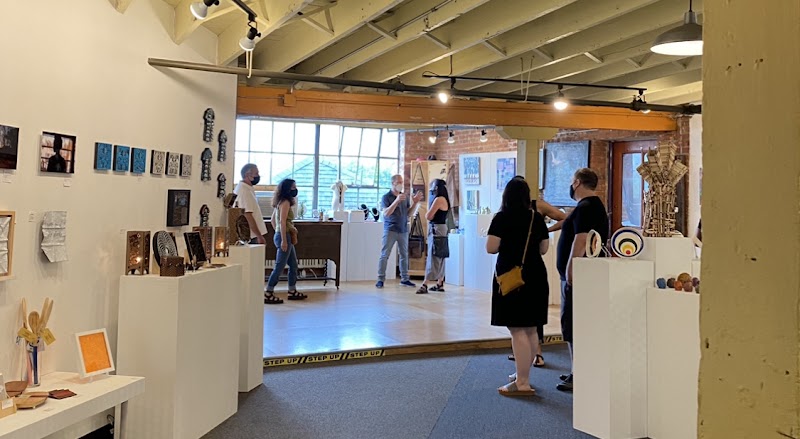 Gallery 202 Cleveland atmosphere
