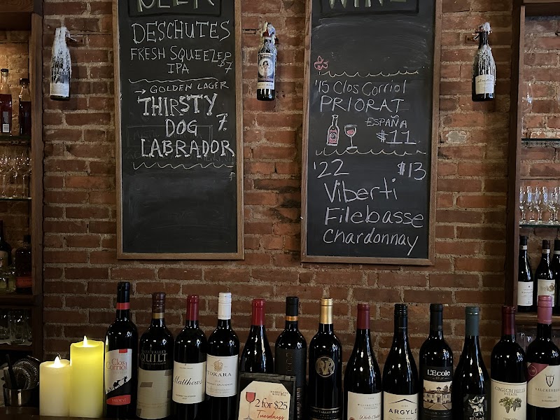 Market Avenue Wine Bar Cleveland atmosphere