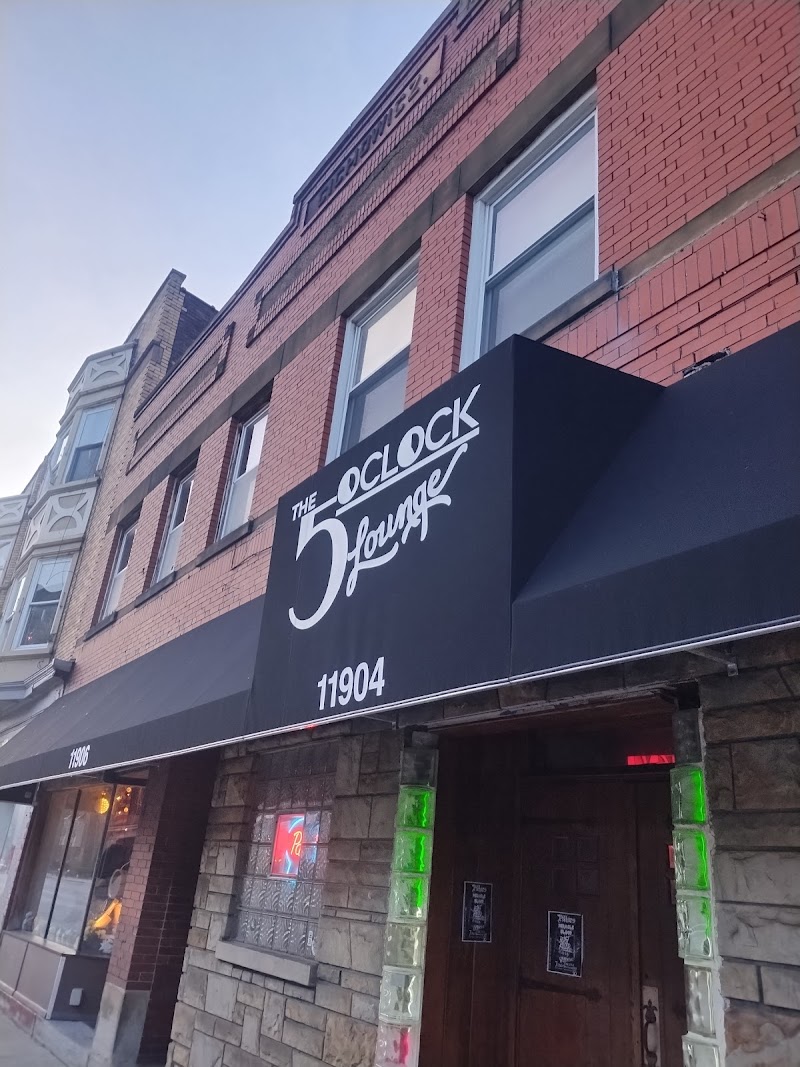 Five O'Clock Lounge Cleveland atmosphere