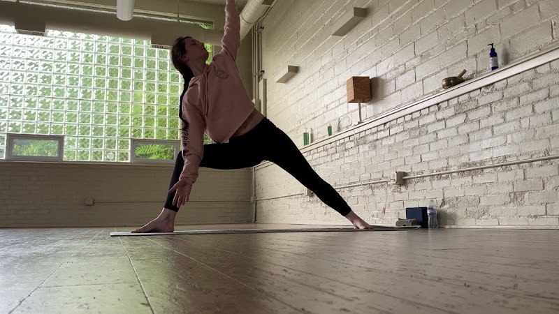 Yoga Roots Cleveland atmosphere