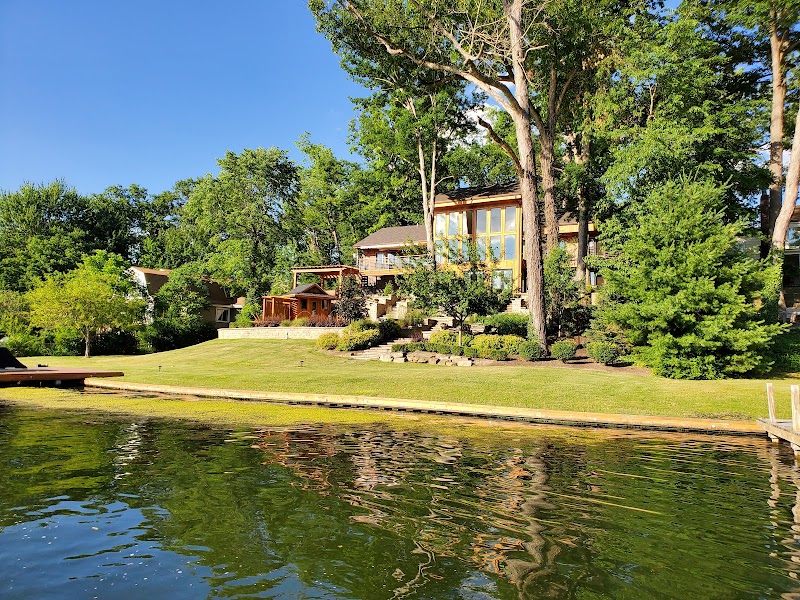 Portage Lakes Cruises Cleveland atmosphere