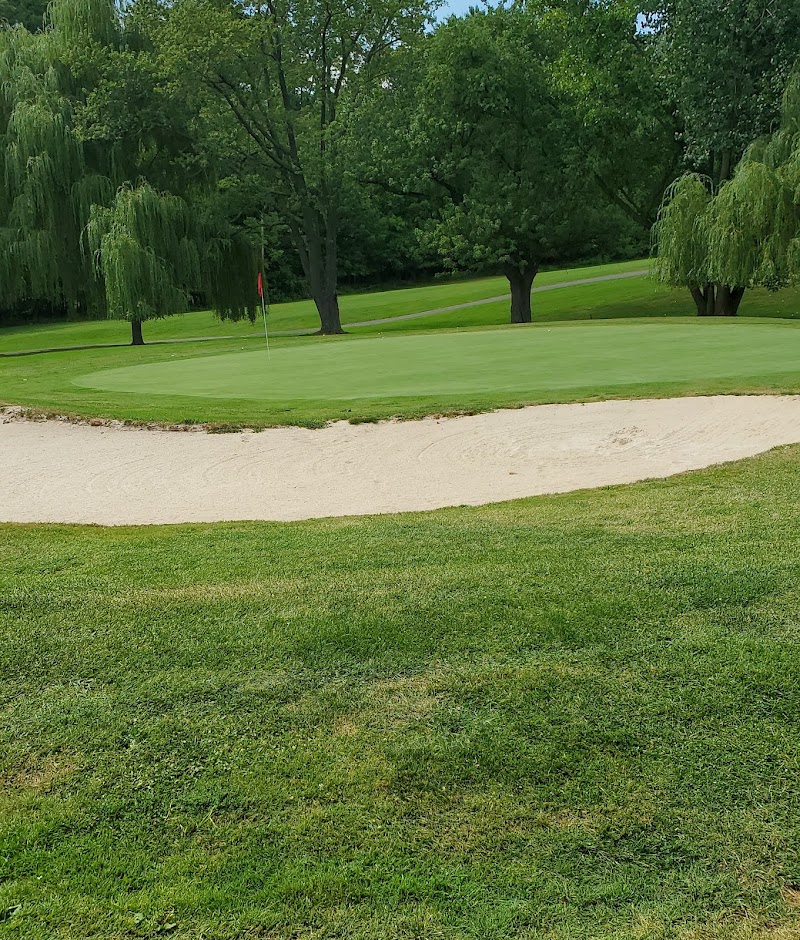 Highland Park Golf Course Cleveland atmosphere