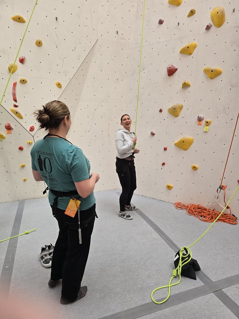 Cleveland Rocks Climbing Cleveland atmosphere