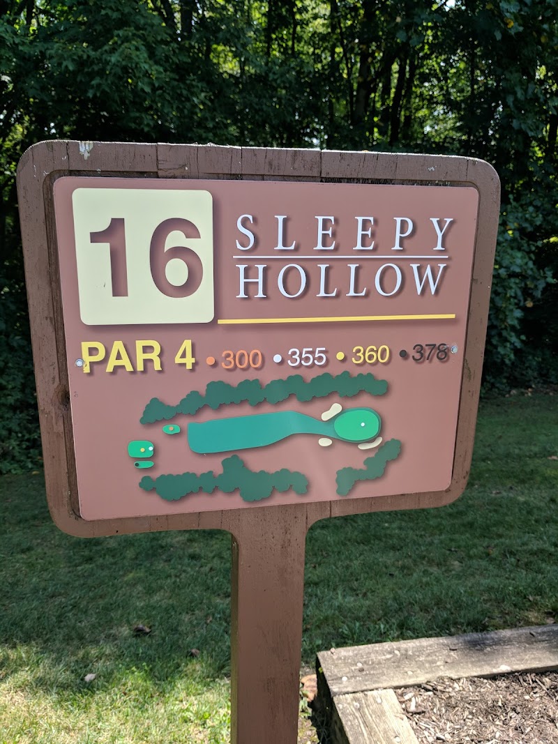 Sleepy Hollow Golf Course Cleveland interior