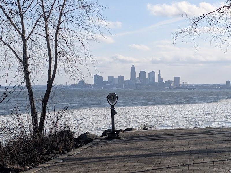 Lakewood Park Cleveland atmosphere