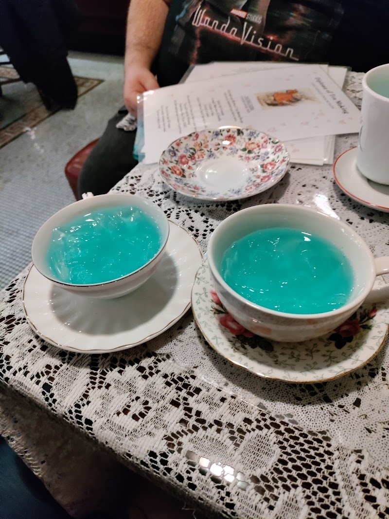 The Alice - An Immersive Cocktail Experience Cleveland interior