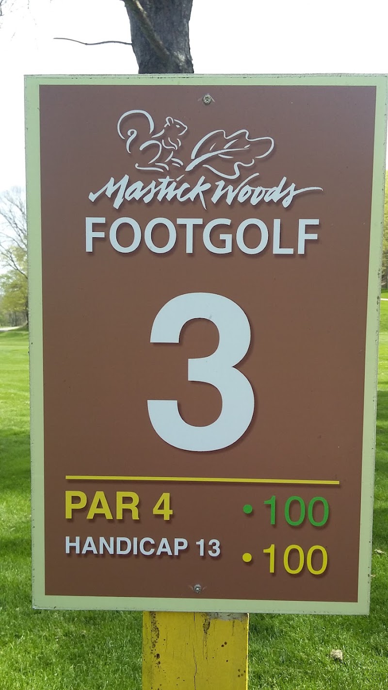 Mastick Woods Golf Course Cleveland atmosphere