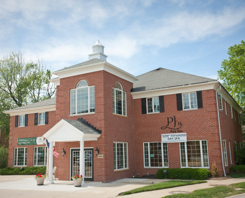 PJ's Day Spa Cleveland atmosphere