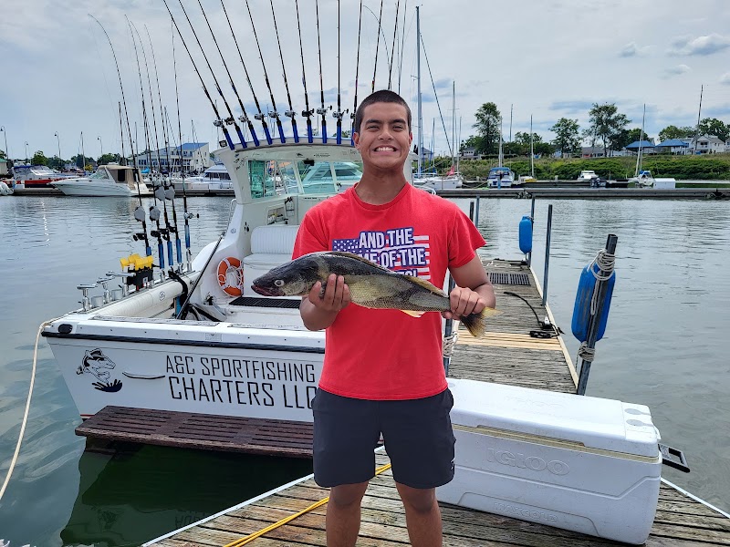 A&C Sportfishing Charters Cleveland interior