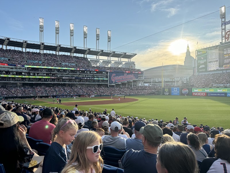 Gateway Sports and Entertainment Complex