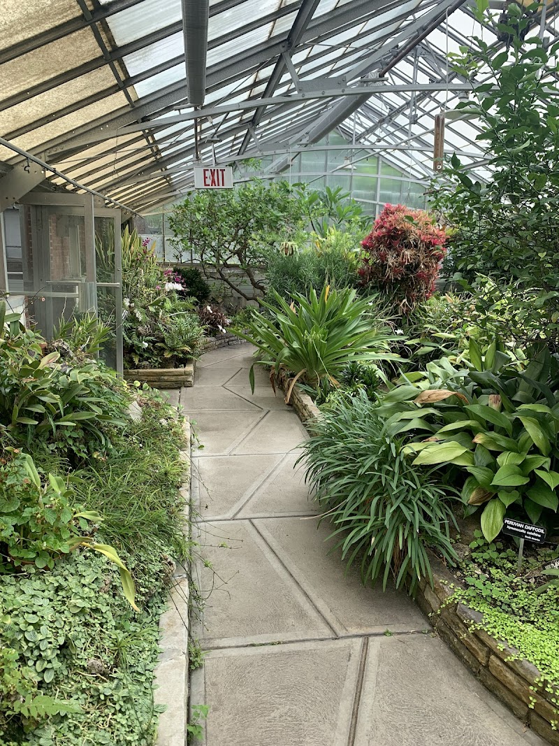 Rockefeller Park & Greenhouse Cleveland atmosphere