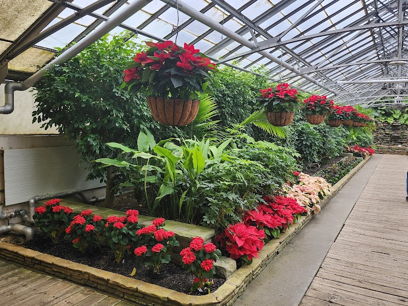 Rockefeller Park & Greenhouse Cleveland atmosphere
