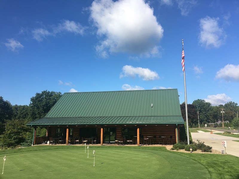 The Fairways at Twin Lakes Cleveland atmosphere
