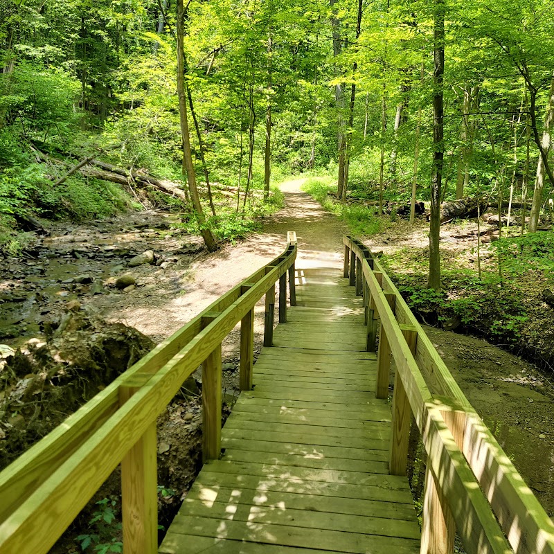 Brecksville Nature Center Cleveland atmosphere