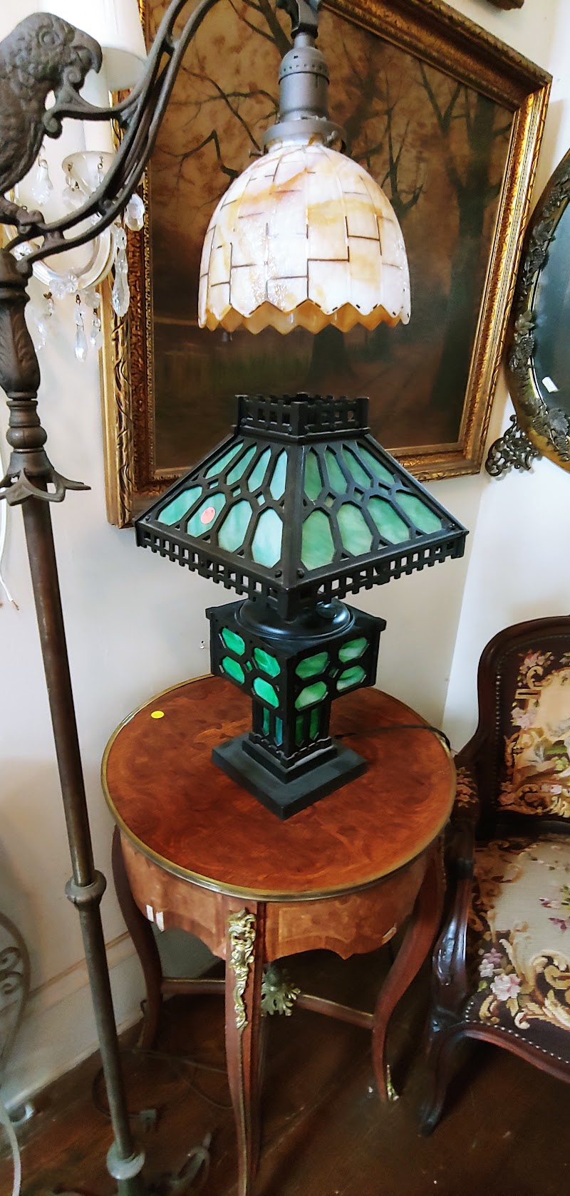Century Antiques Cleveland atmosphere