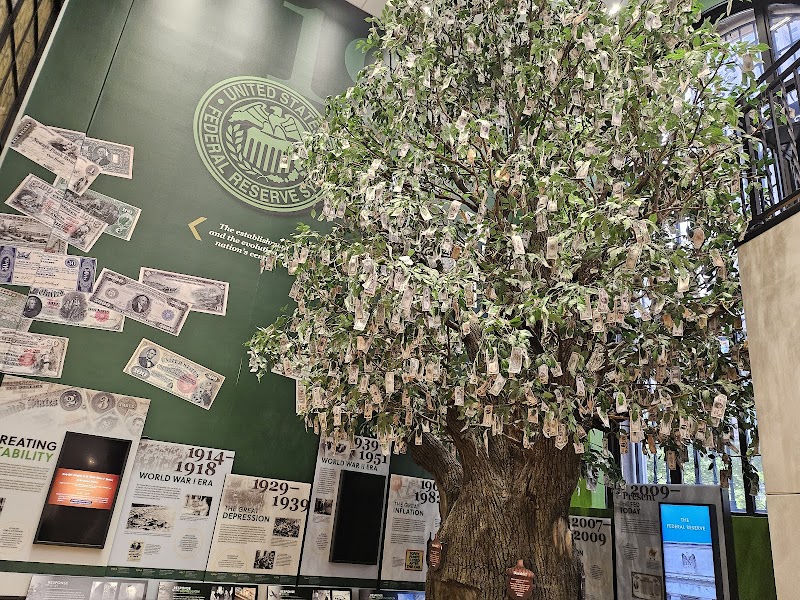 Federal Reserve Bank of Cleveland: Education and Learning Center in Cleveland