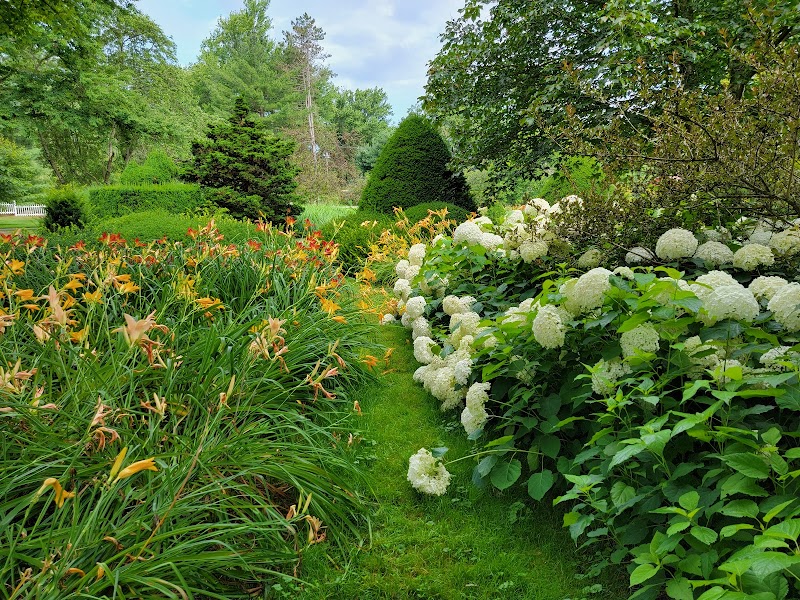 Schoepfle Gardens Cleveland interior