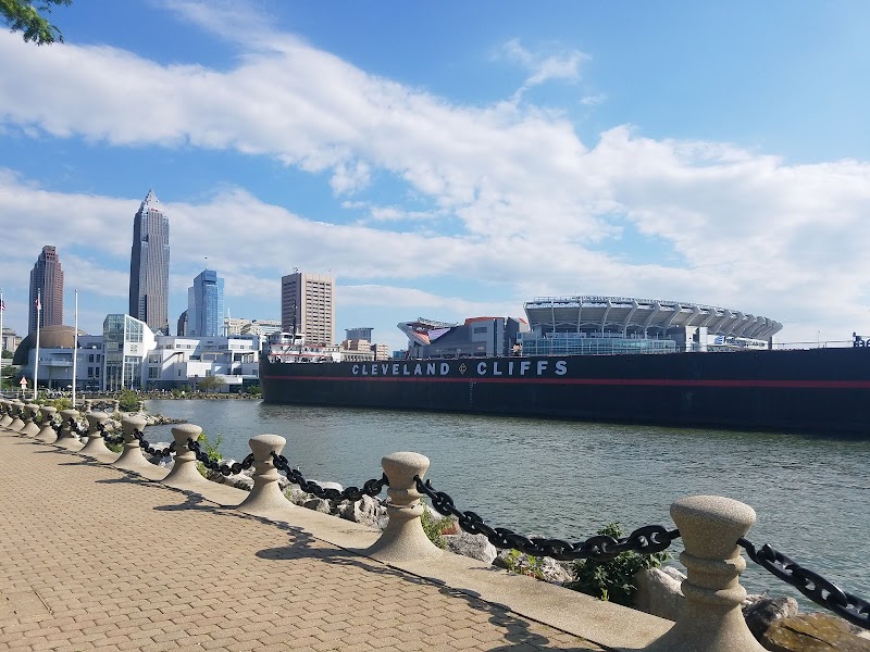 Rock and Dock Cleveland atmosphere
