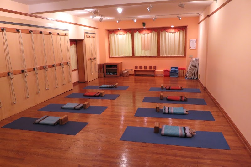 Green Tara Yoga and Healing Arts Cleveland interior