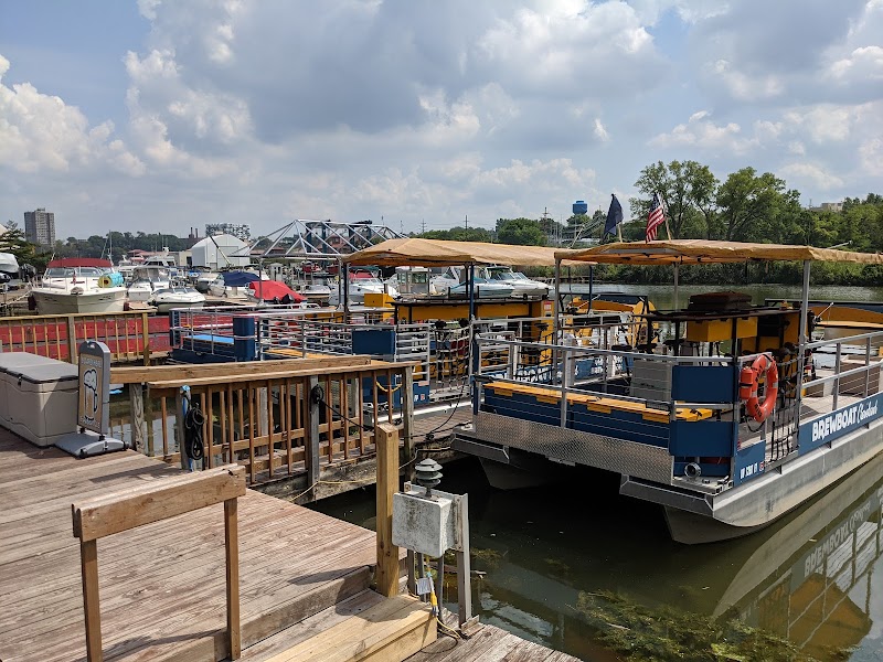 BrewBoat Cleveland Cleveland atmosphere