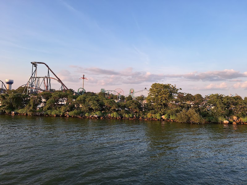 Lake Erie Island Cruises LLC Cleveland atmosphere