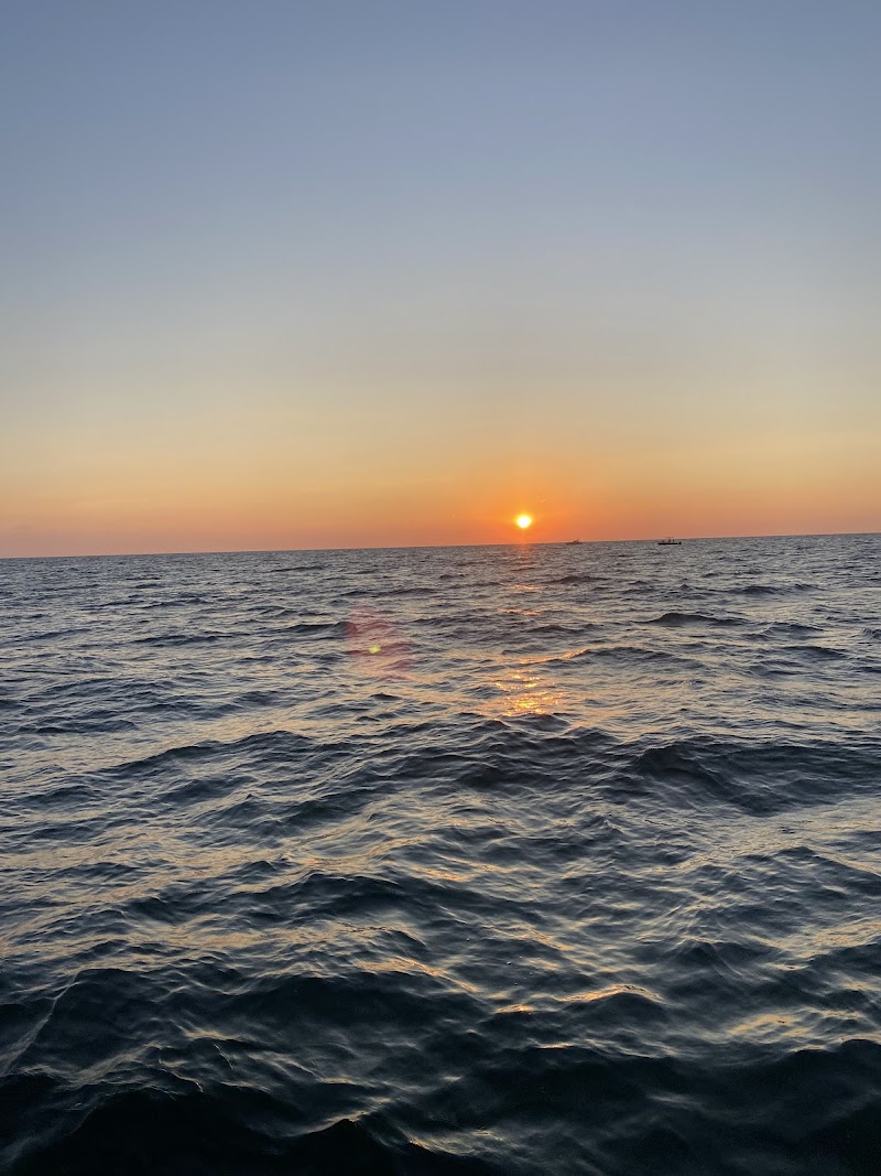 Noah’s Ark Lake Erie Fishing Charter Cleveland interior