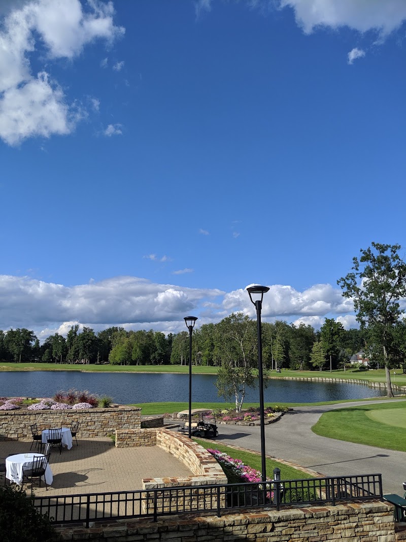 Barrington Golf Club Cleveland atmosphere