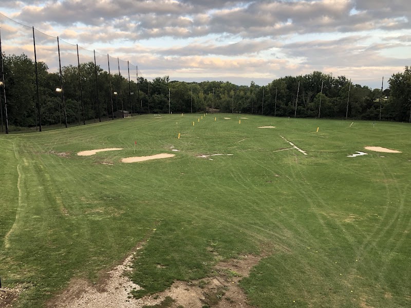 Stonebrook Driving Range Cleveland atmosphere