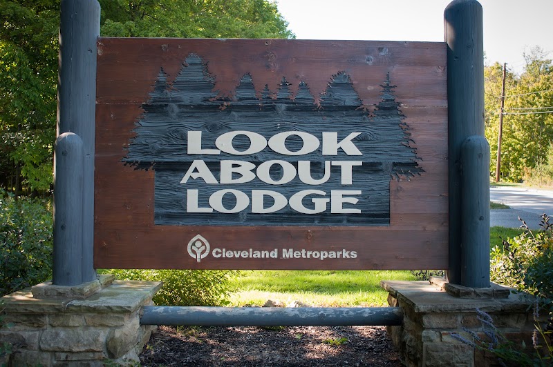 Look About Lodge Cleveland interior