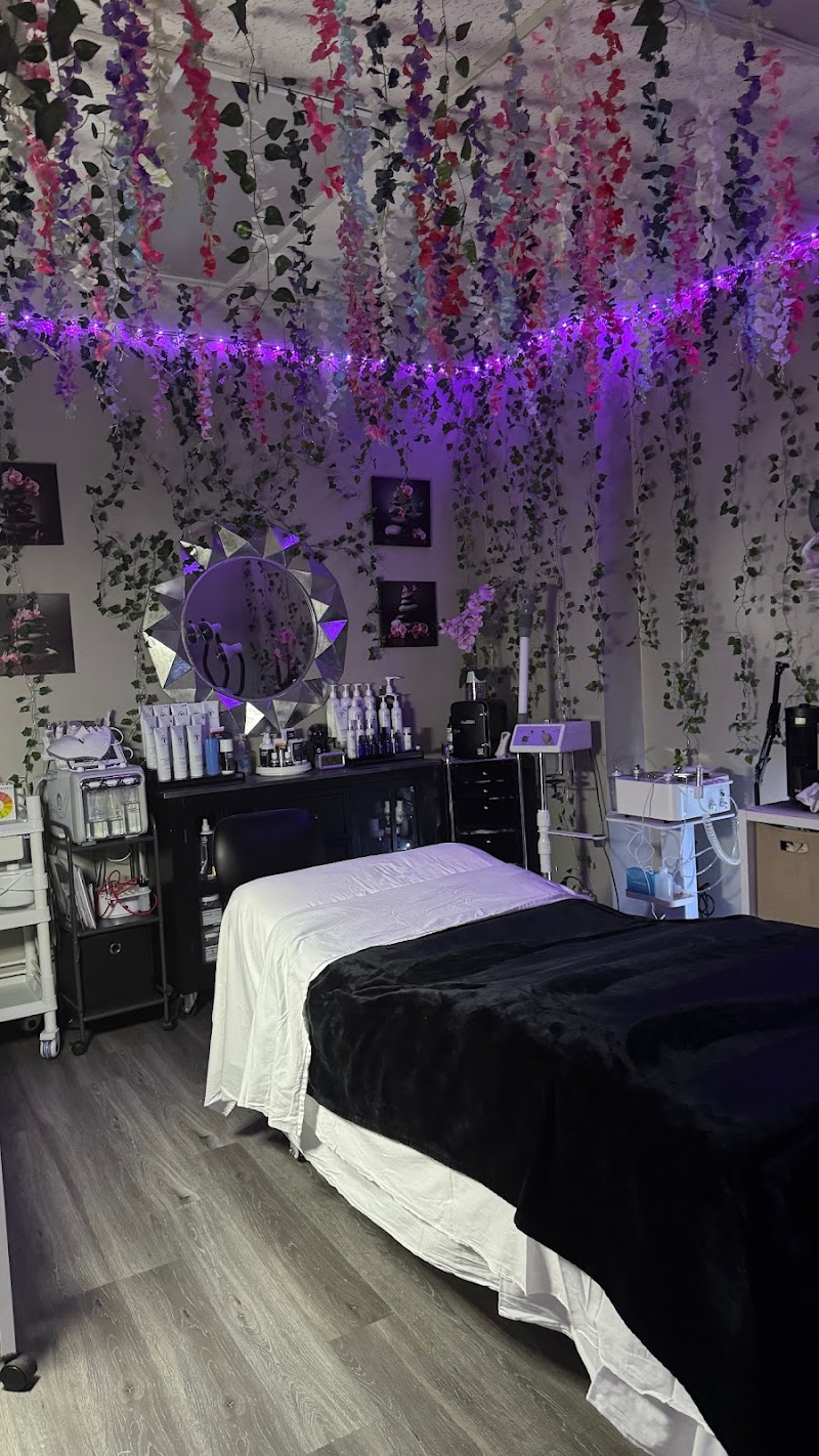 Total Relaxation LLC By Rachel Cleveland interior