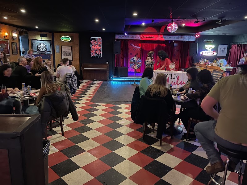 Dunlap's Corner Bar Cleveland atmosphere