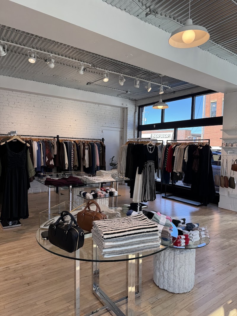 Rising Boutique Cleveland interior