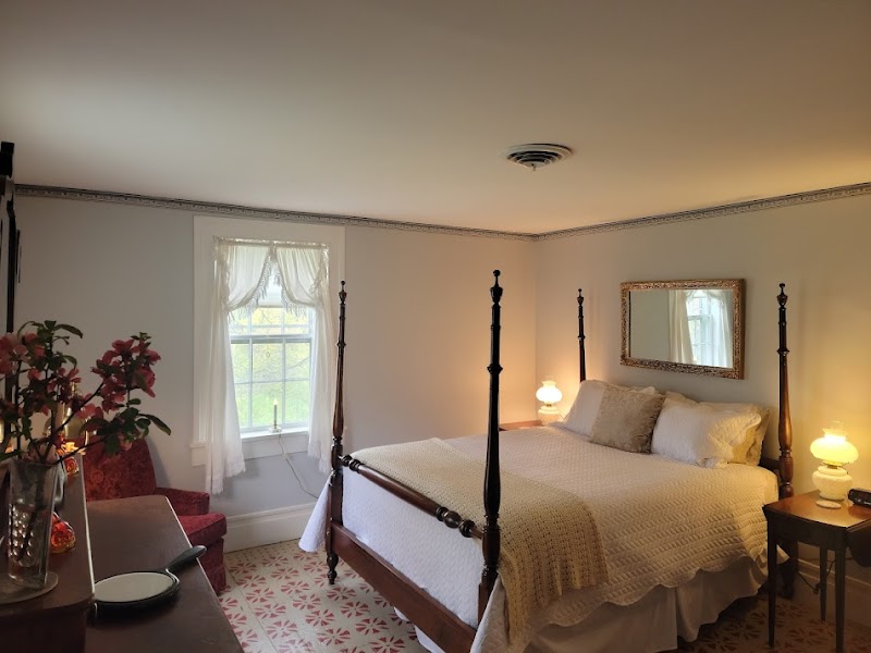 The Inn at Brandywine Falls Cleveland interior