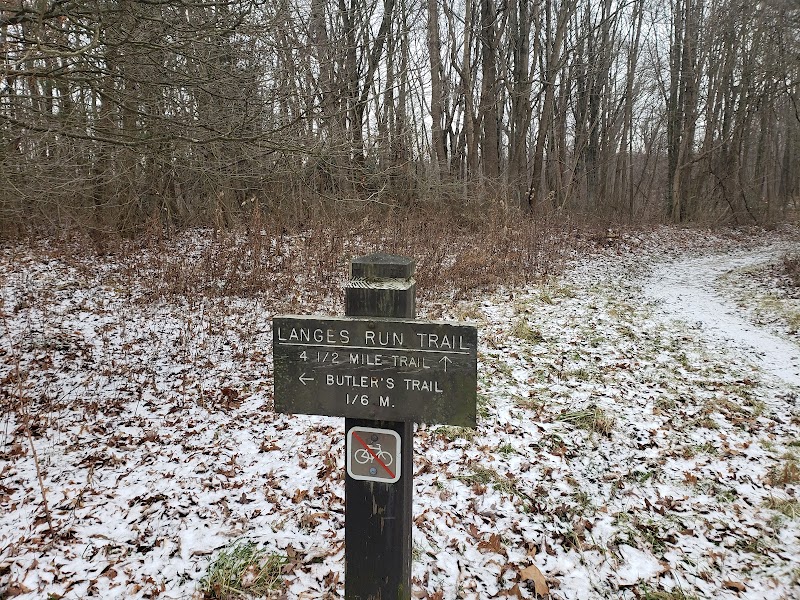 Wetmore Trailhead, Robinson Field Cleveland atmosphere