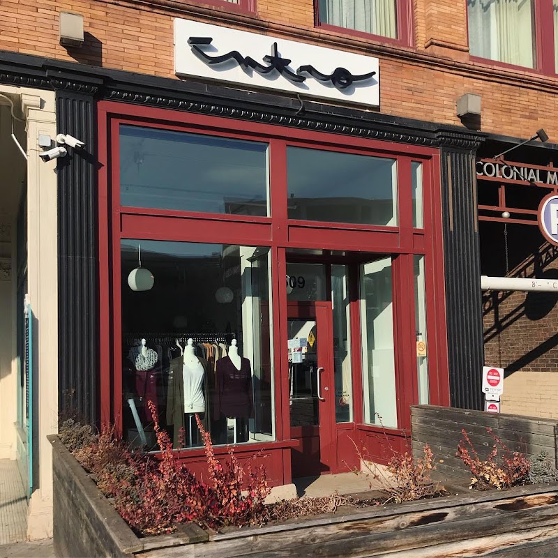 Intro Boutique