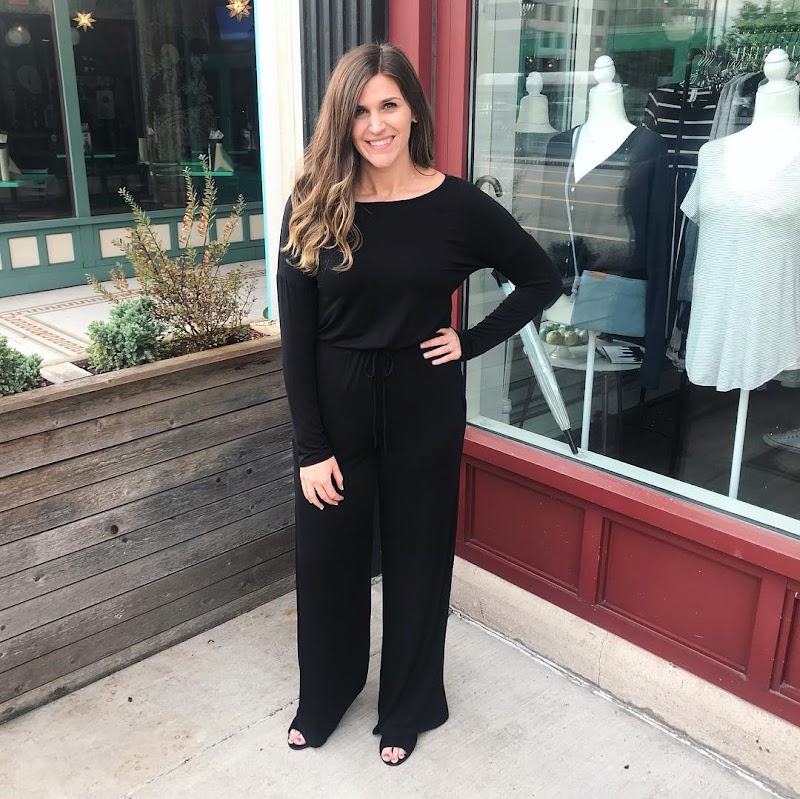 Intro Boutique Cleveland atmosphere