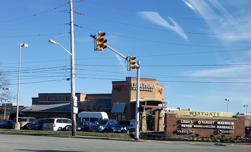 Westgate Shopping Center Cleveland atmosphere