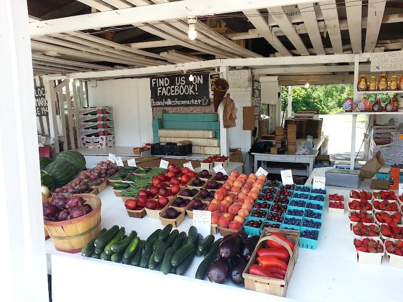 Willie's Farm Market Cleveland interior